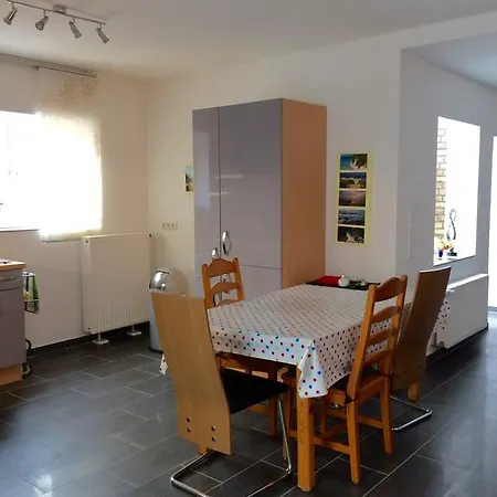 Individuell Wohnen Loft-Charakter Im Innenhof Neuss Exterior photo