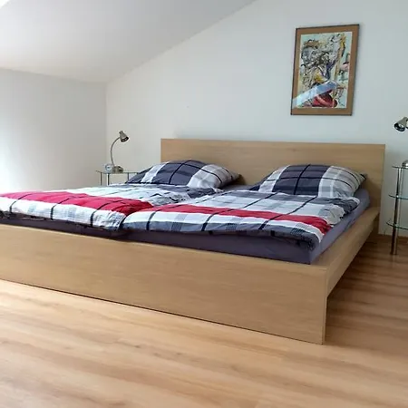 Individuell Wohnen Loft-Charakter Im Innenhof Neuss Exterior photo